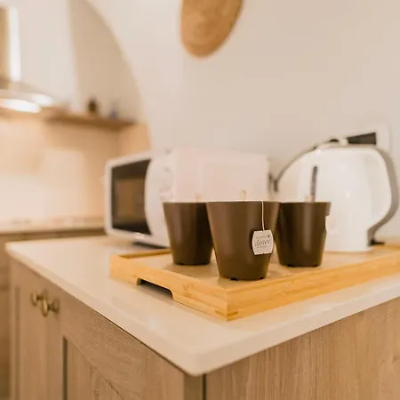 Sassi-suite- Aura - *