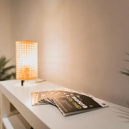 Sassi-suite- Aura - *