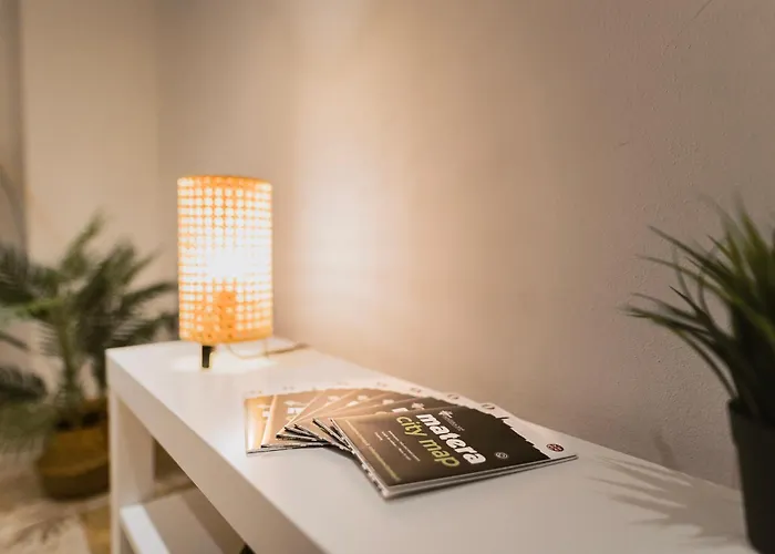 Sassi-suite- Aura - *